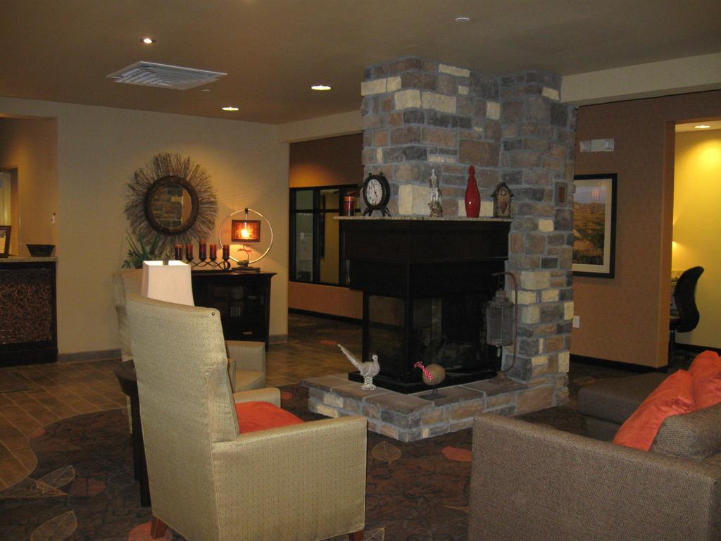Little Missouri Inn & Suites New Town Esterno foto