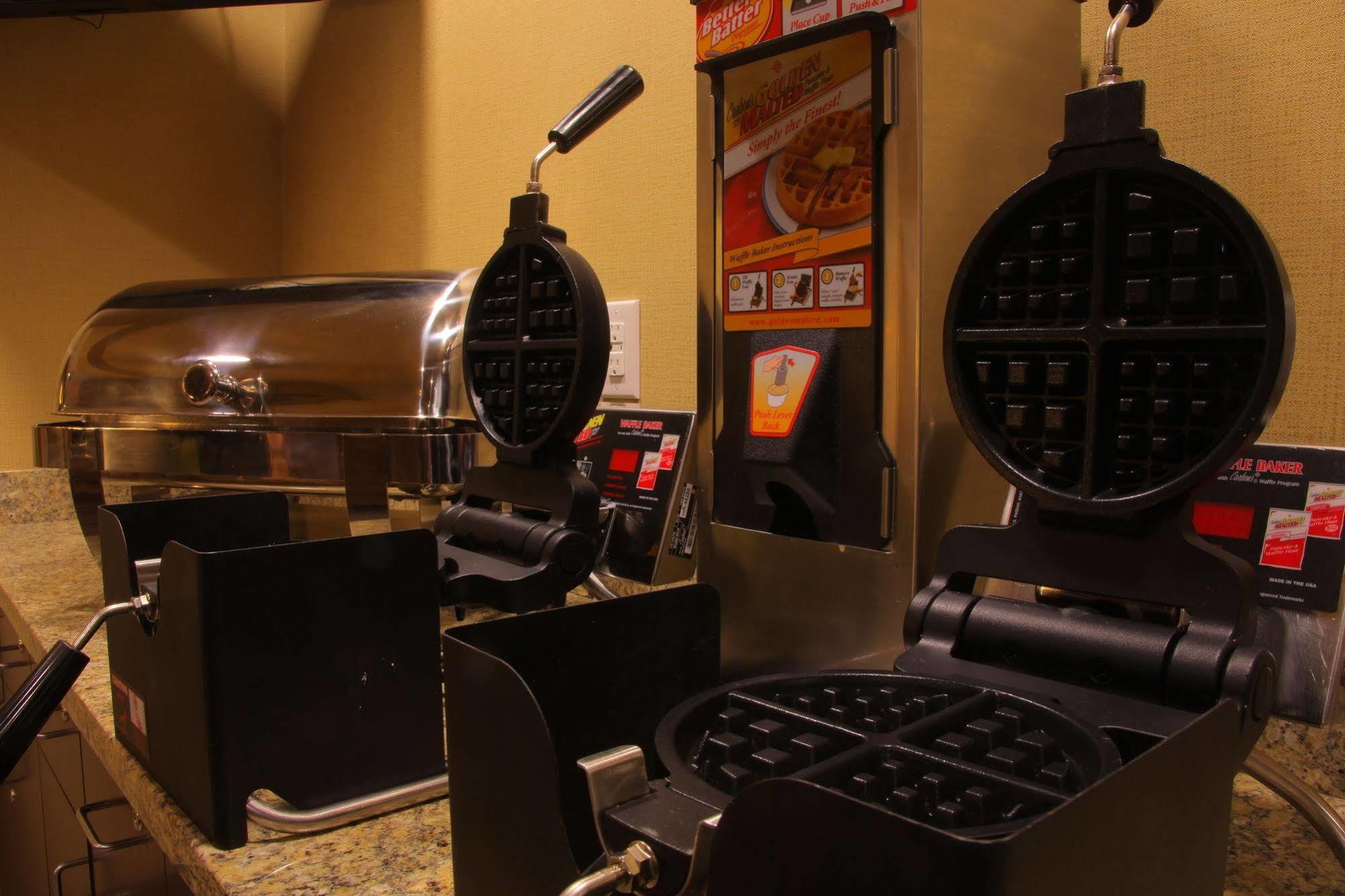 Little Missouri Inn & Suites New Town Esterno foto